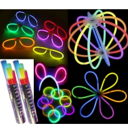 Knæklyspakke 100stk m. tilbehør til 2xbolde 2xblomster 5xbriller 5xhårbøjle into